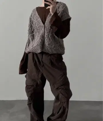 그레이 케이블 니트 가디건