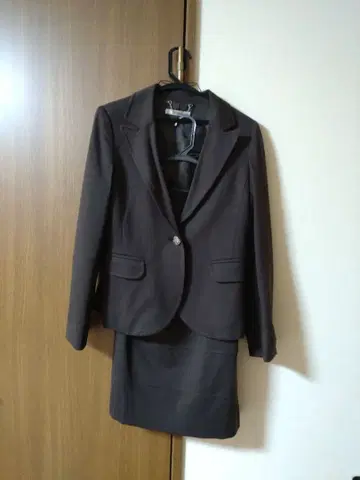 맥그레거 브라운 수트