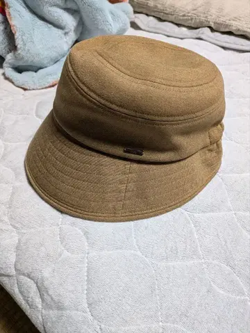 DAKS 브라운 버킷햇 새상품급 카멜색 모자 닥스