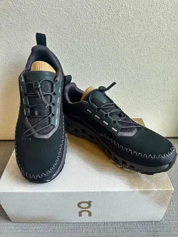 [ 미사용 새상품 ] <On> CLOUDAWAY 2 스니커즈 27.5cm