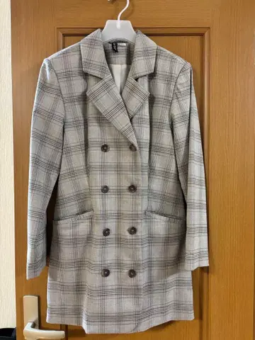 체크 무늬 자켓 베스트 스커트 셋업 NiziU H&M