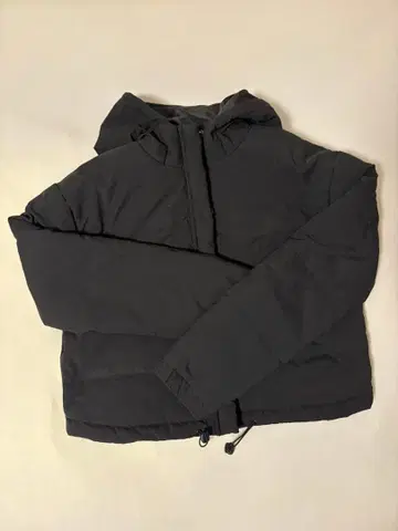 블랙 숏 다운 자켓 M 사이즈 후드 부착