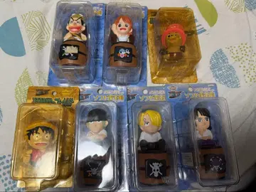 2003년 미개봉 원피스 피규어 8체 세트