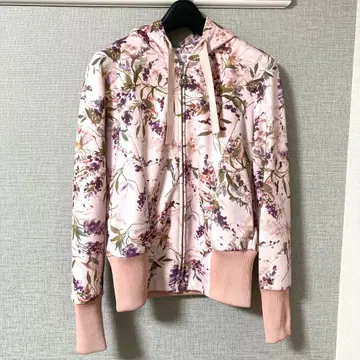 케이미 kay me 퍼스트 클래스 후드티 꽃무늬 사이즈 1