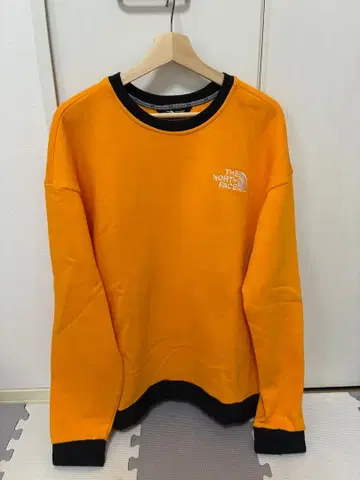 THE NORTH FACE 오렌지 트레이닝복 M 사이즈