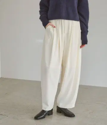 A part by 슬랙스 코쿤 볼륨 팬츠