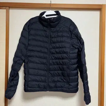 블랙 나일론 보온 자켓 퀼팅