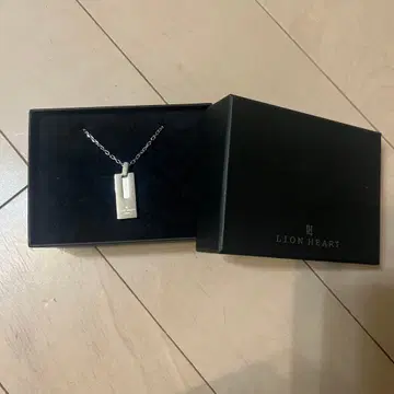 LION HEART 실버 펜던트