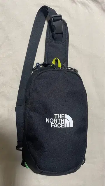 THE NORTH FACE 블랙 숄더백