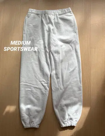 맨투맨의 최고봉 미디엄 스포츠 웨어 스웨트 팬츠 그레이