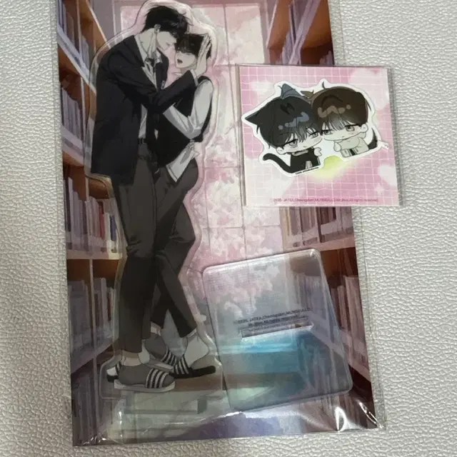 열여덟의 침대 아크릴 스탠드 미스터블루 열침 + 스티커