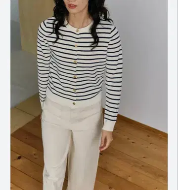ZARA 스트라이프 니트 가디건 S 사이즈