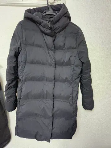 블랙 다운 자켓 L 사이즈 심리스 유니클로
