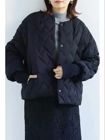 [ YEVS ] 이브스 오버 사이즈 다운 자켓 블랙 M