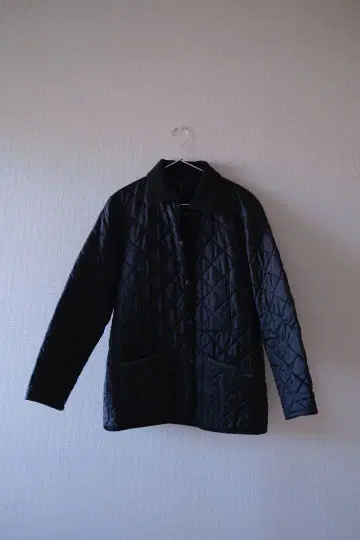 Lavenham 블랙 퀼팅 자켓 36