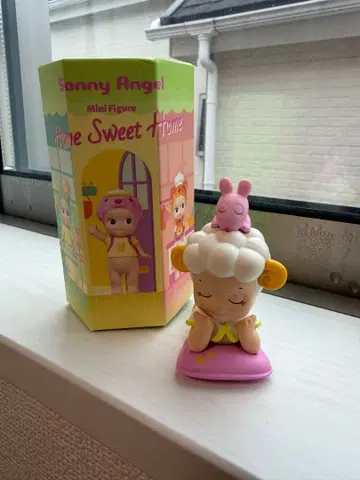 Sonny Angel Mini Figure Home Sweet Home