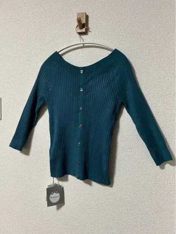 리랜드트루 리브 니트