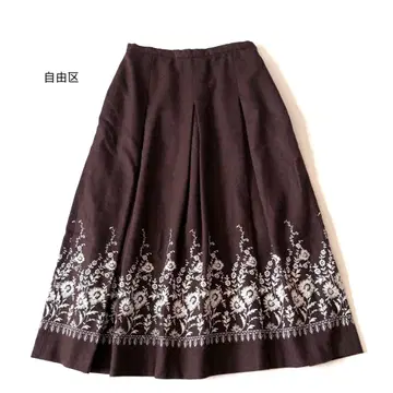 자유구 울 자수 와이드 플리츠 스커트