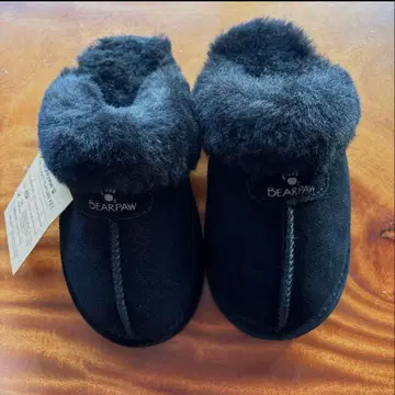 미사용 새상품 베어파우 천연 무스탕 슬리퍼 샌들 블랙 23cm