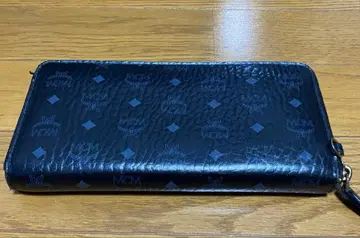 MCM 라운드 지퍼 장지갑 가죽 블랙