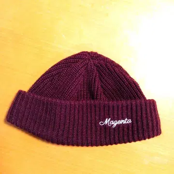 magenta skate 마젠타 스케이트 비니