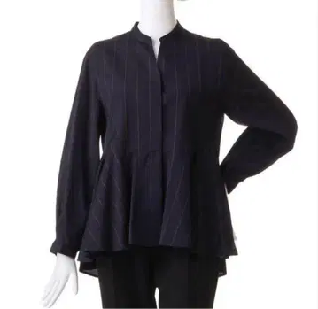 에부르 스트라이프 페플럼 블라우스