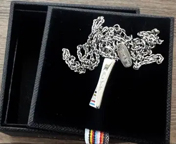 폴 스미스 실버 목걸이