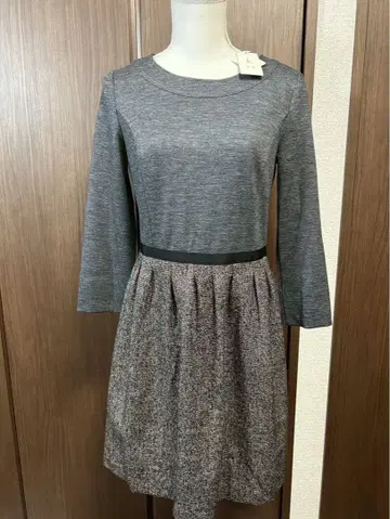 ONWARD 온워드 쿠미쿄쿠 그레이 긴팔 무릎 기장 원피스