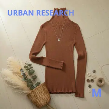 URBAN RESEARCH DOORS 리브 터틀 니트 신축성 좋음