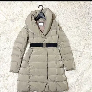 TATRAS 벨트 포함 다운 코트 베이지