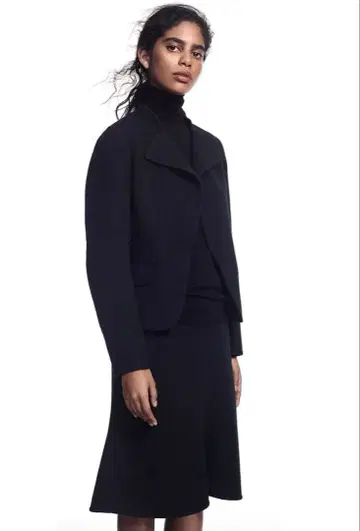 UNIQLO 플러스J 더블 페이스 스탠드 카라 자켓 블랙