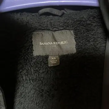 BANANA REPUBLIC 블랙 다운 자켓 XS