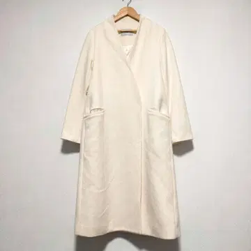 셰리에 노카라 울 롱 코트 M 크림 0726