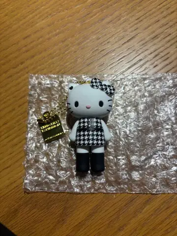 시크릿 마스코트 참 A 하운드투스 체크