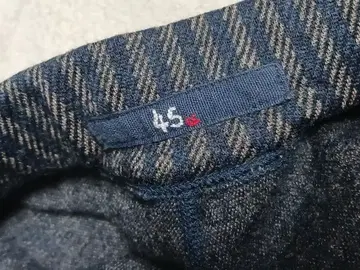 스트라이프 디자인 노카라 자켓 45