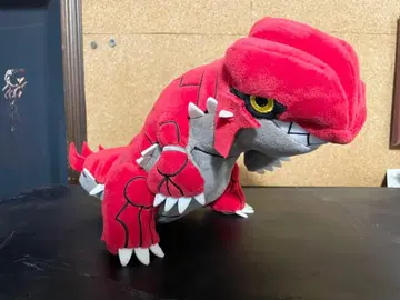 그라돈 봉제 인형