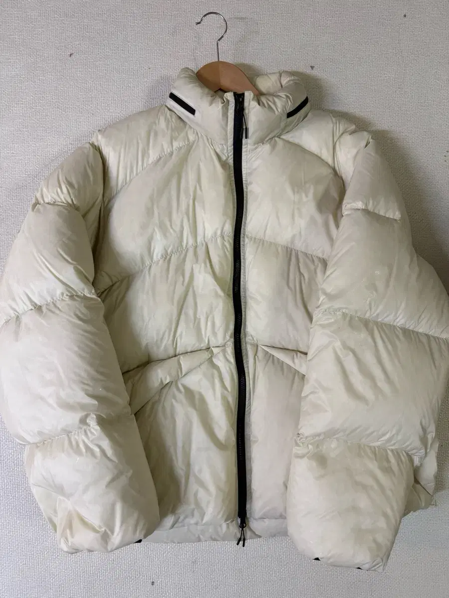 Moif Functional Uniform puffer padding size 3 [AW22]LW PUFFER DOWN