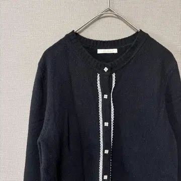 아베닐 에투알 크루넥 니트 가디건 (S) 블랙 비쥬 버튼