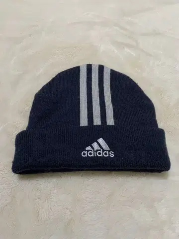 adidas 니트 모자 네이비 3 라인