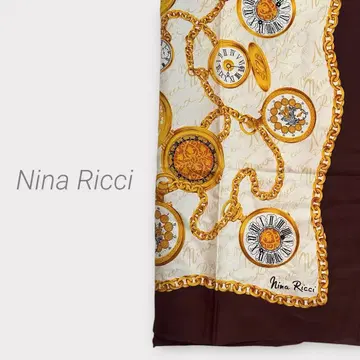 [ 새상품급 ] Nina Ricci 회중시계 디자인 스카프 반다나 빈티지