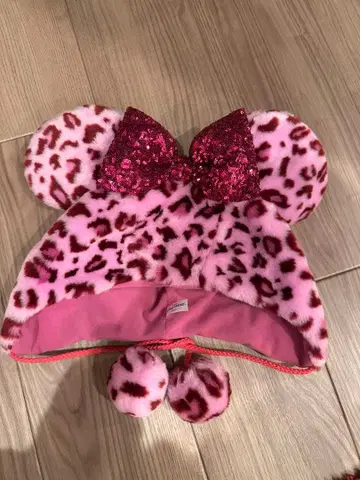 레오파드 무늬 미키 팬캡