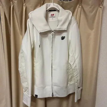 MASTER BUNNY EDITION 후드티