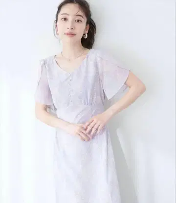 내추럴 꾸뛰르 개더 벌룬 튤립 슬리브 원피스 원피스