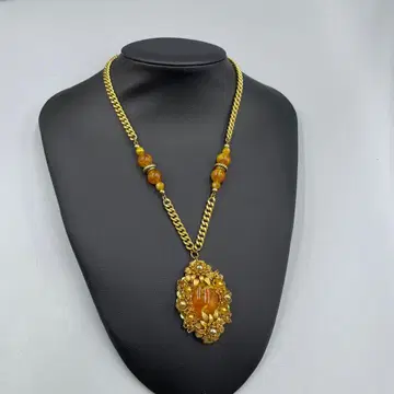 24 빈티지풍 장식 목걸이