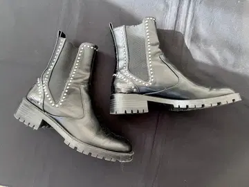 ZARA 스터드 사이드 숏부츠 블랙 36 23.5cm