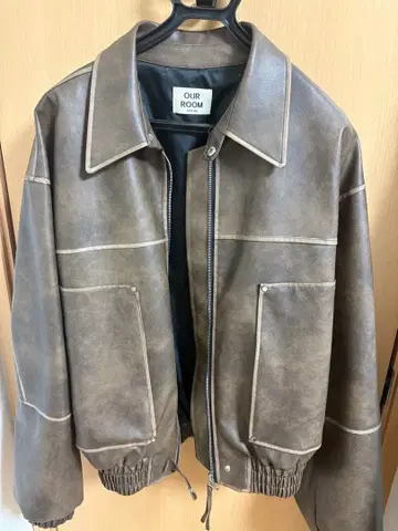 OUR ROOM 치카시츠 + 가죽 자켓 브라운