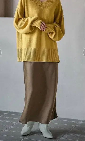 LEFSIM 스트레치 새틴 스커트