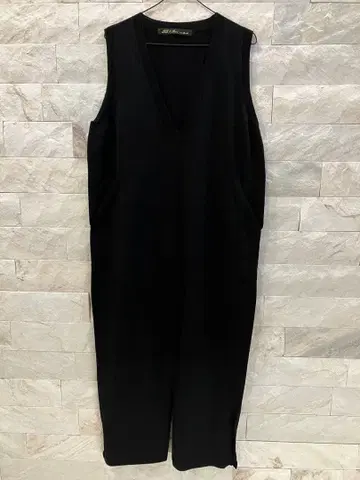 허그아워 홀 가먼트 니트 올인원 크로스앤크로스 사이즈 2