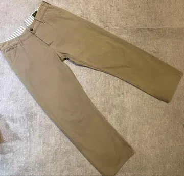 새상품급 쿠티 편포켓 팬츠 베이지 32인치 밑단 올림 없음