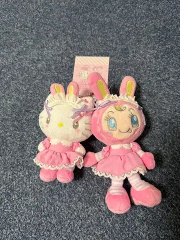 mezzopiano x 산리오 봉제 인형 키링 키티